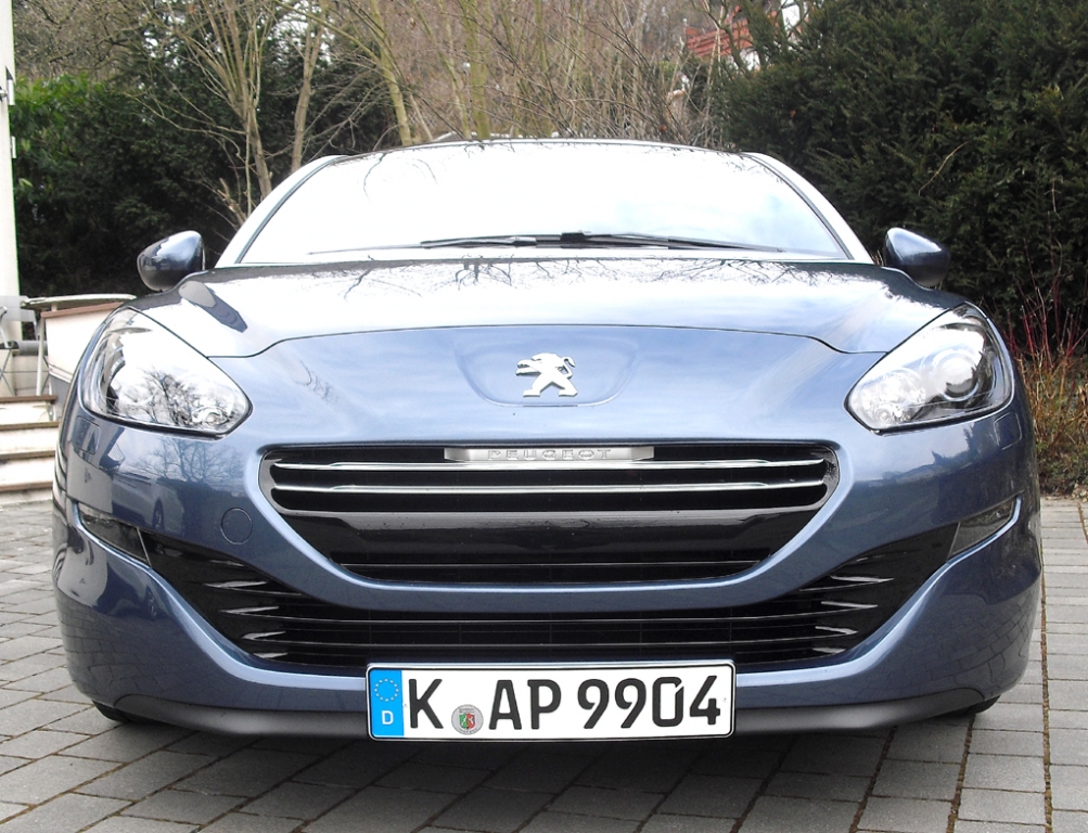 Peugeot RCZ: Blick auf die Frontpartie.