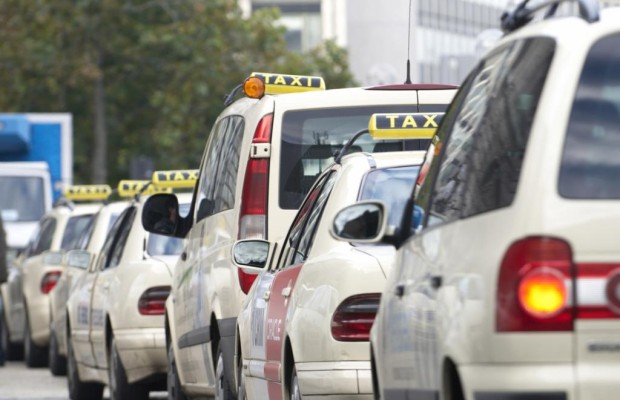 Preisvergleich: Mit dem Taxi vom Flughafen ins Zentrum - Kopenhagen und Genf am teuersten