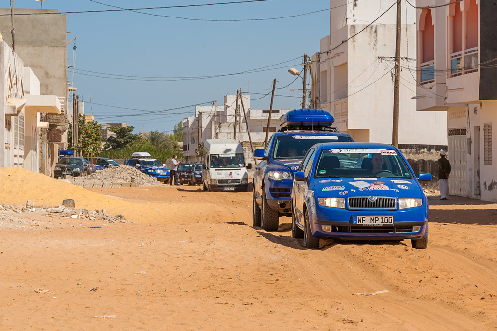Rallye ermöglicht zehn neue Schulen für Ghana