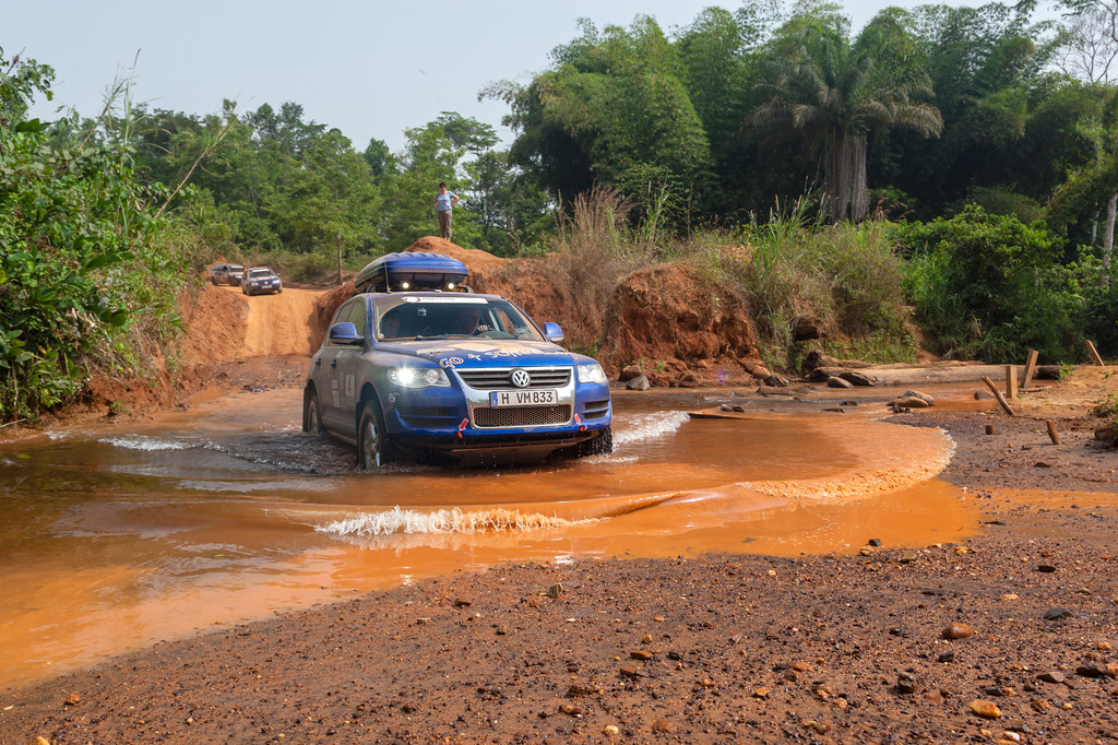 Rallye ermöglicht zehn neue Schulen für Ghana