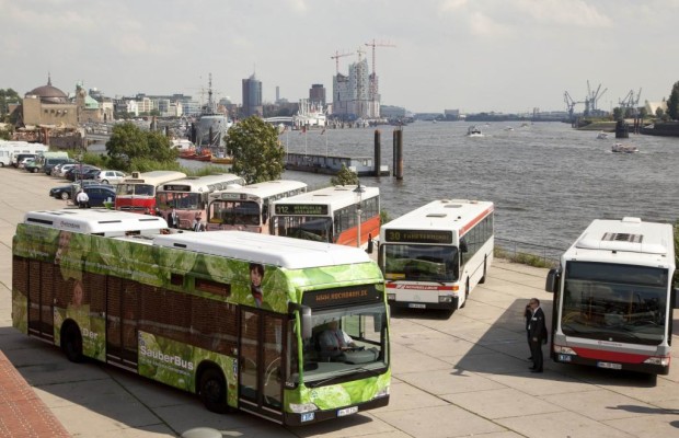 Recht: Betreiberinformationen auf öffentlichen Bussen - Kleine Schrift - großes Bußgeld