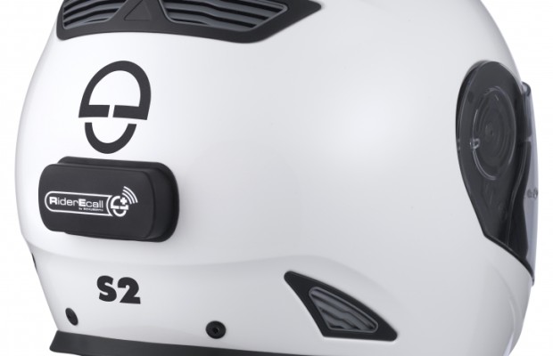 Schuberth startet mit Notrufsystem RiderEcall für Motorradfahrer