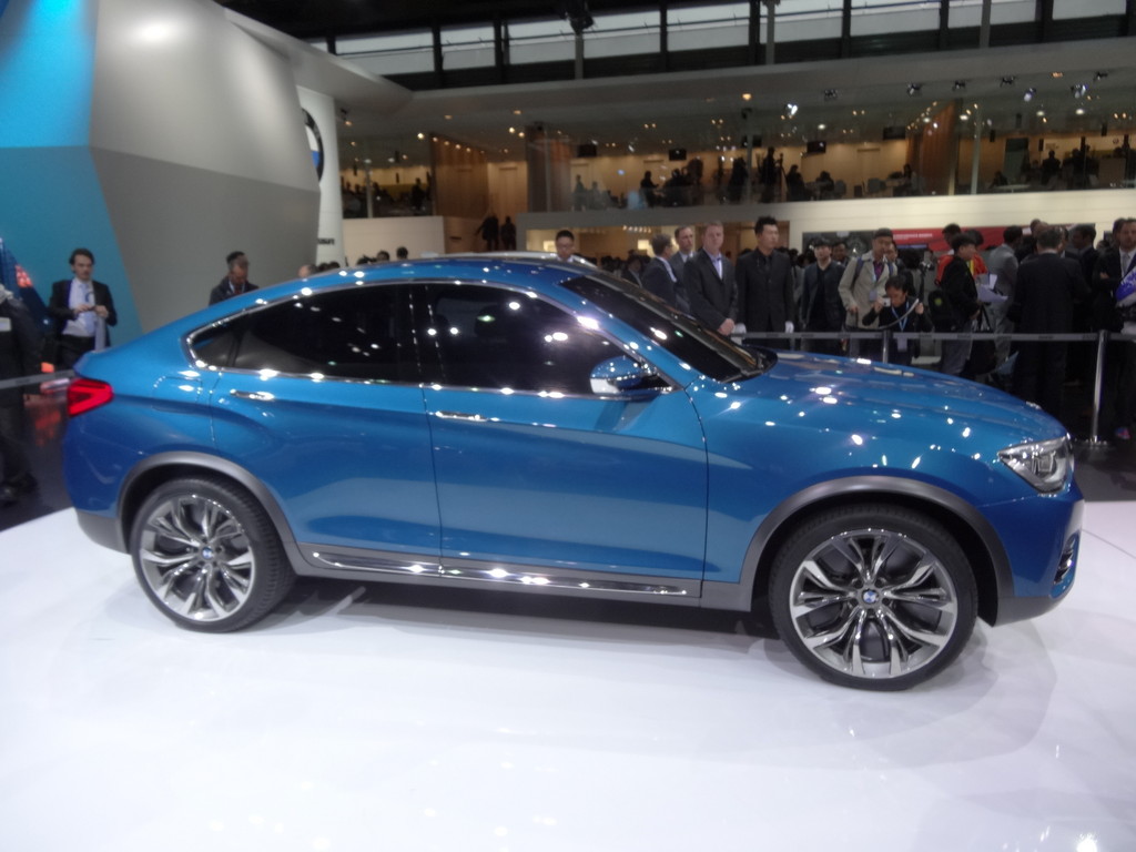 Shanghai 2013: Der X6 bekommt einen kleinen Bruder