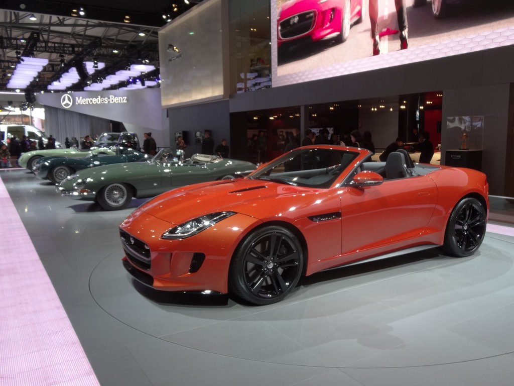 Shanghai 2013: F-Type soll auch die Chinesen reizen