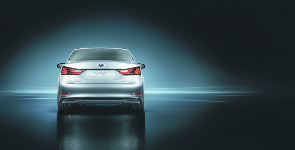 Shanghai 2013: Lexus präsentiert GS 300h
