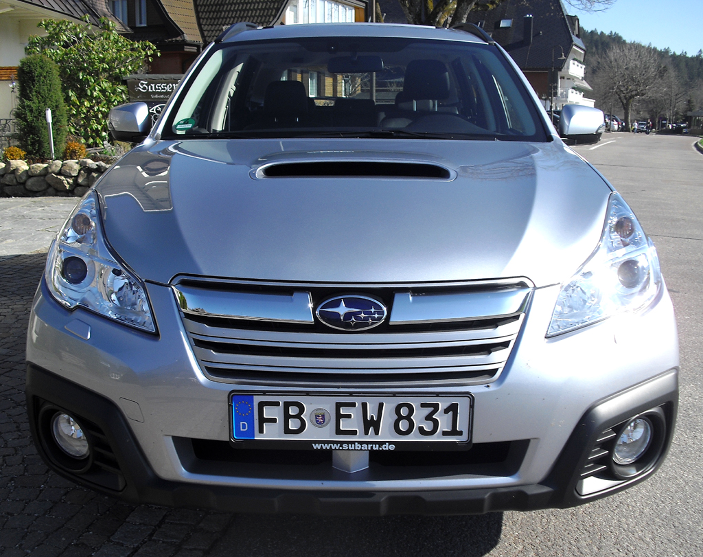 Subaru Outback: Blick auf die Frontpartie. 