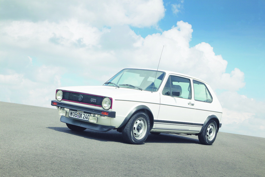 Techno Classica 2013: VW-Konzernmarken präsentieren klassische Modellfamilien