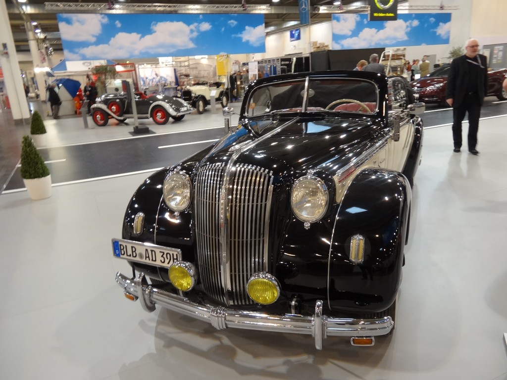 Techno Classica 2013: Volles Haus in Essen