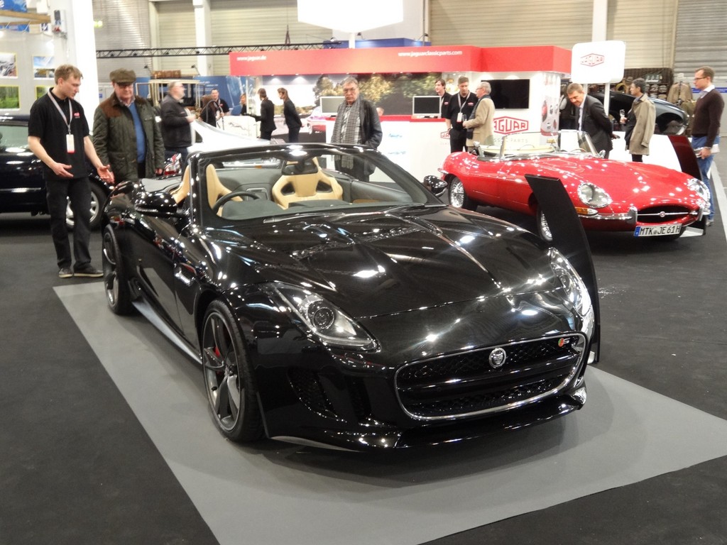 Techno Classica 2013: Volles Haus in Essen