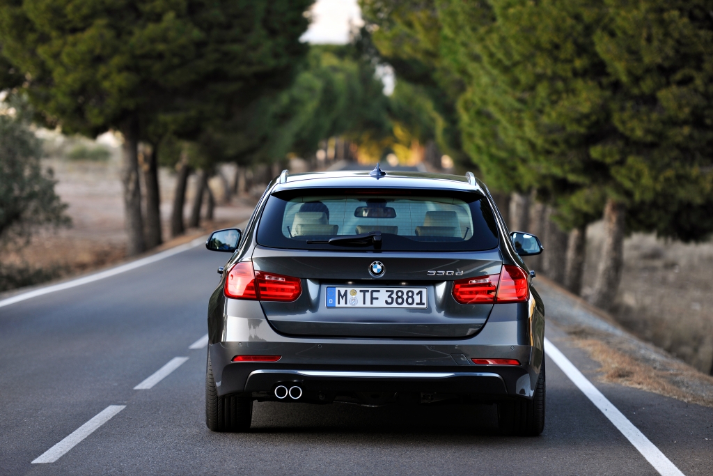 Test BMW 330d Touring - Kombi plus Sportwagen gleich Transportsport