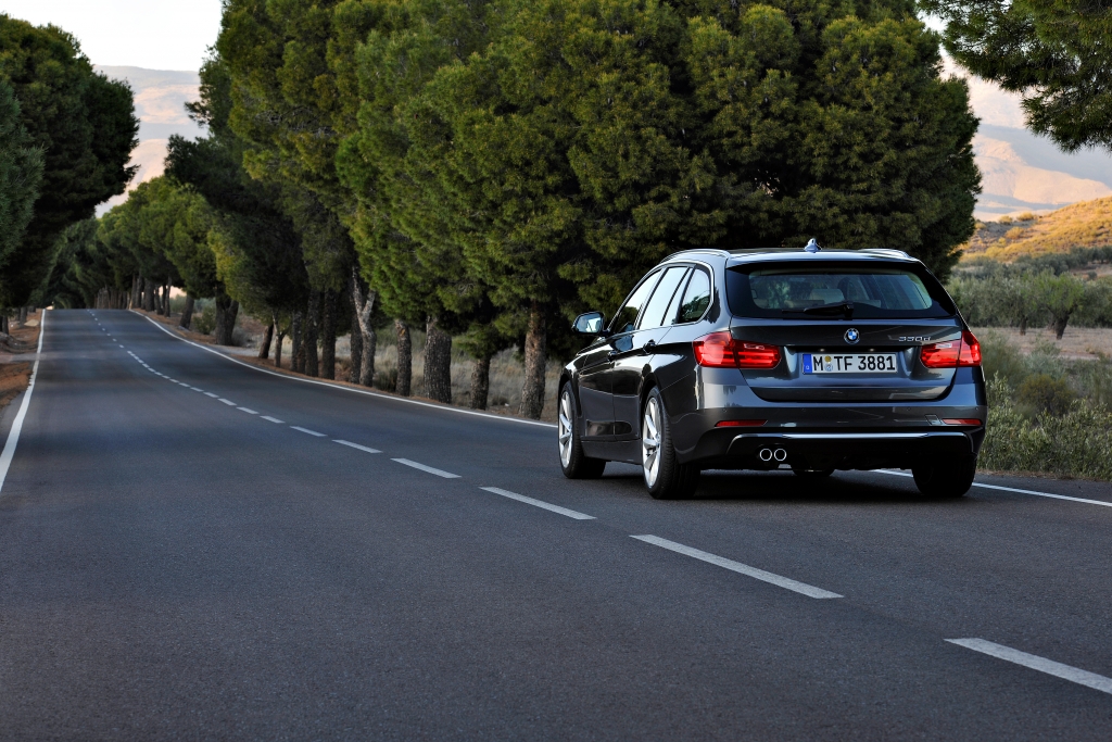 Test BMW 330d Touring - Kombi plus Sportwagen gleich Transportsport