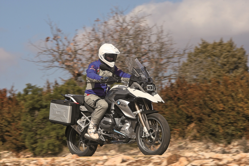 Test: BMW R 1200 GS alt gegen neu - Die dunkle Seite der Macht