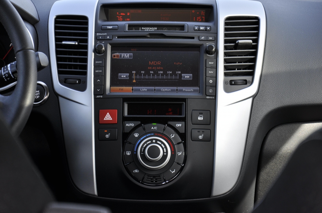 Test Kia Venga 1.4 CRDI Spirit: Minivan mit flexiblem Innenraum
