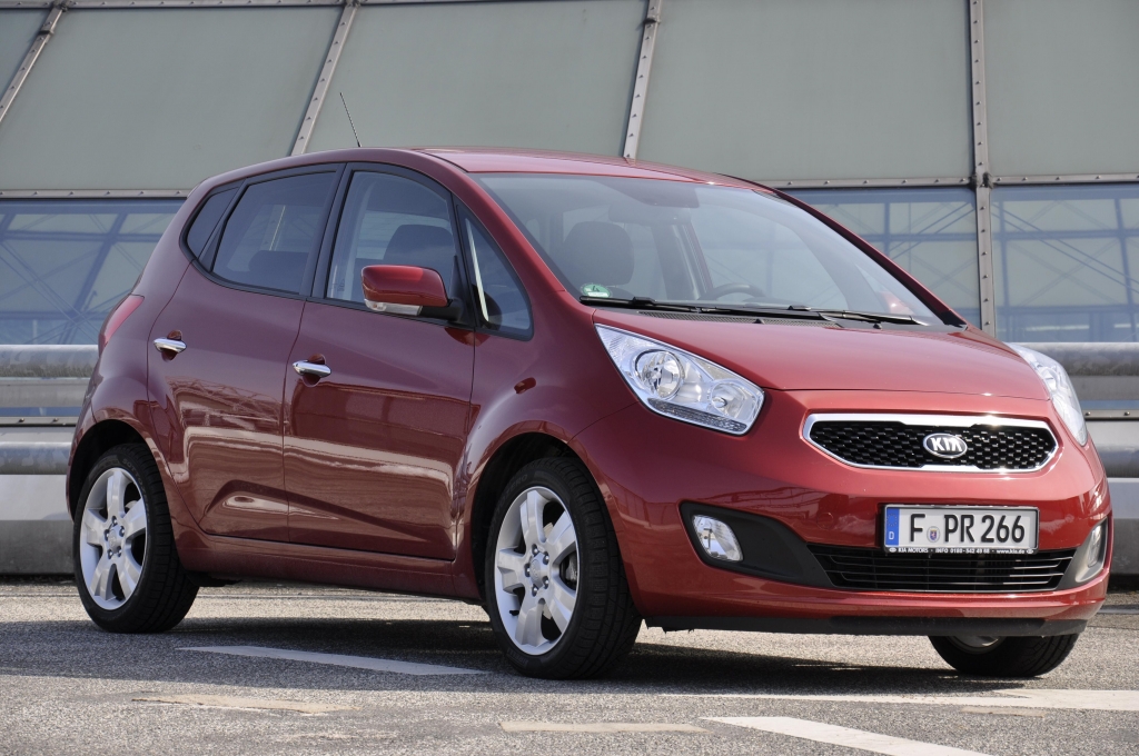 Test Kia Venga 1.4 CRDI Spirit: Minivan mit flexiblem Innenraum