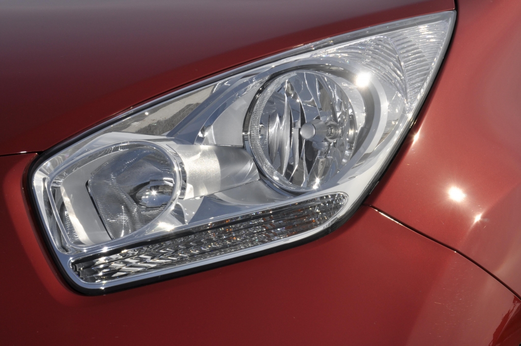Test Kia Venga 1.4 CRDI Spirit: Minivan mit flexiblem Innenraum