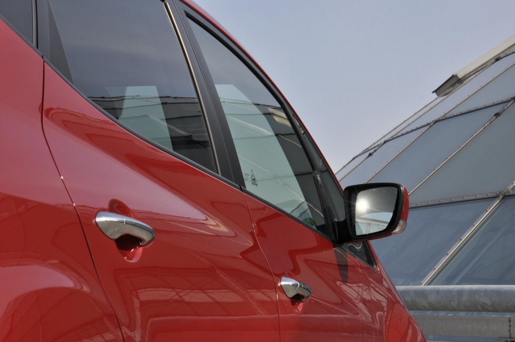 Test Kia Venga 1.4 CRDI Spirit: Minivan mit flexiblem Innenraum