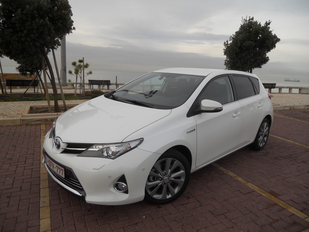 Toyota Auris Hybrid mit 5 Sternen im ADAC Eco-Test
