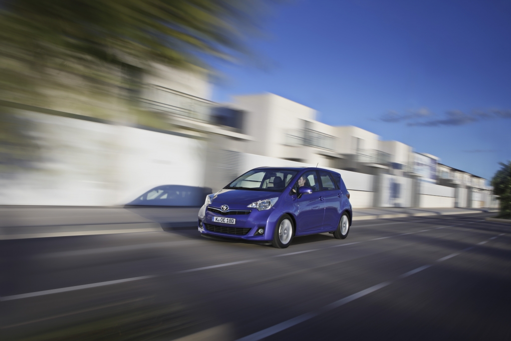 Toyota Verso S: Pro Familia