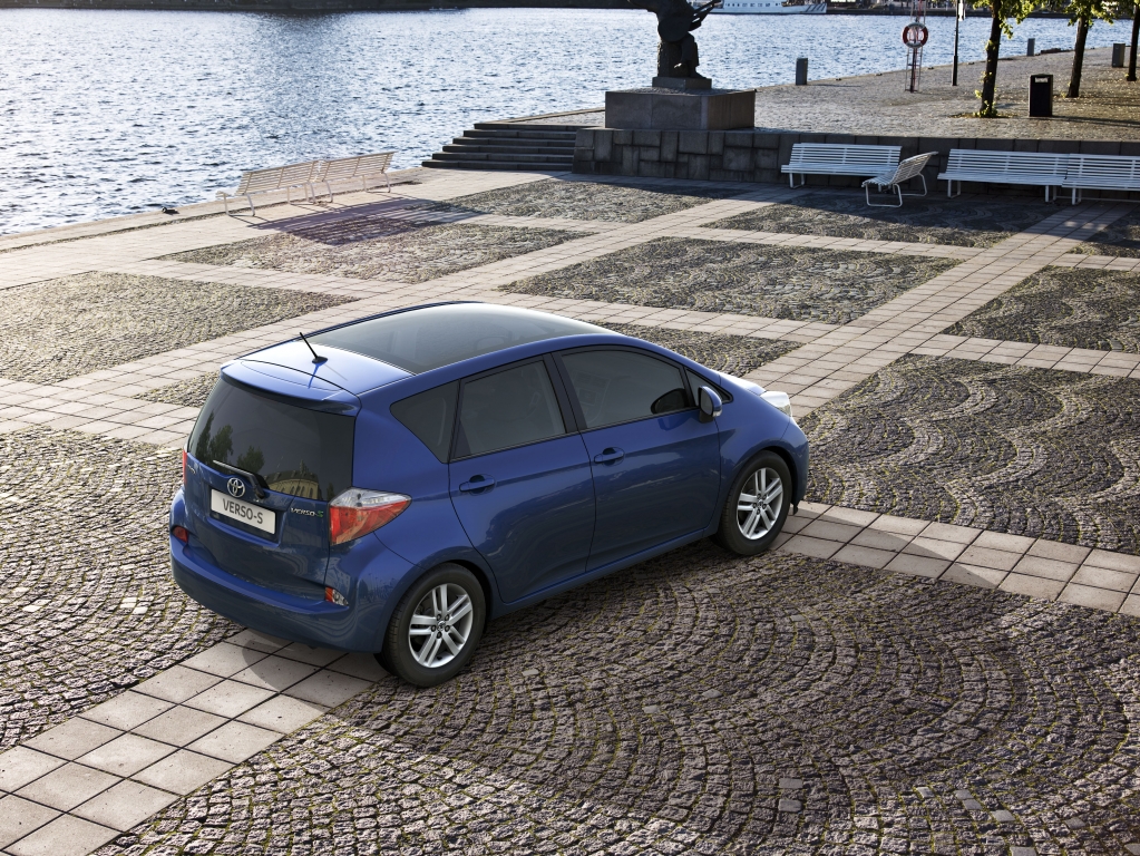 Toyota Verso S: Pro Familia