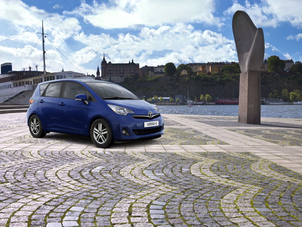 Toyota Verso S: Pro Familia
