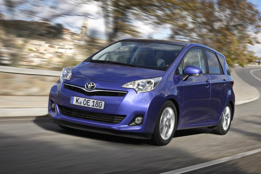 Toyota Verso S: Pro Familia