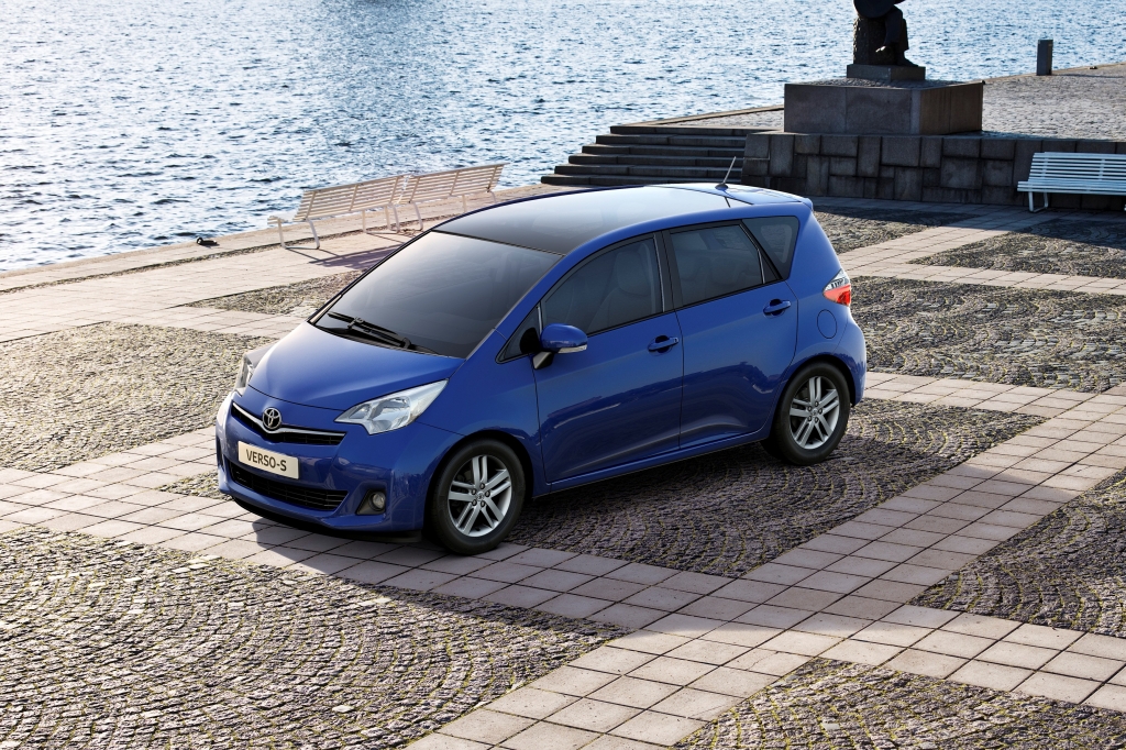 Toyota Verso S: Pro Familia