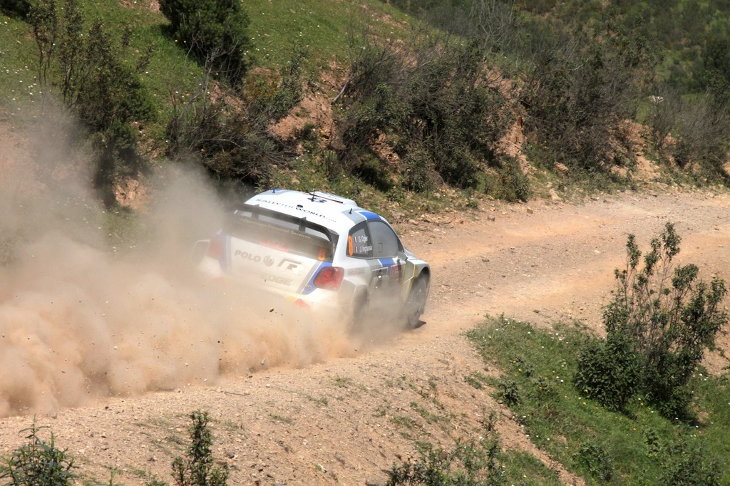 WRC 2013: Volkswagen schafft den Hattrick