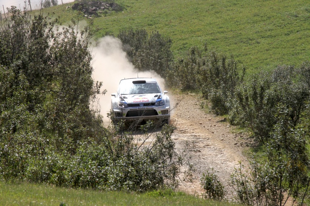 WRC 2013: Volkswagen schafft den Hattrick