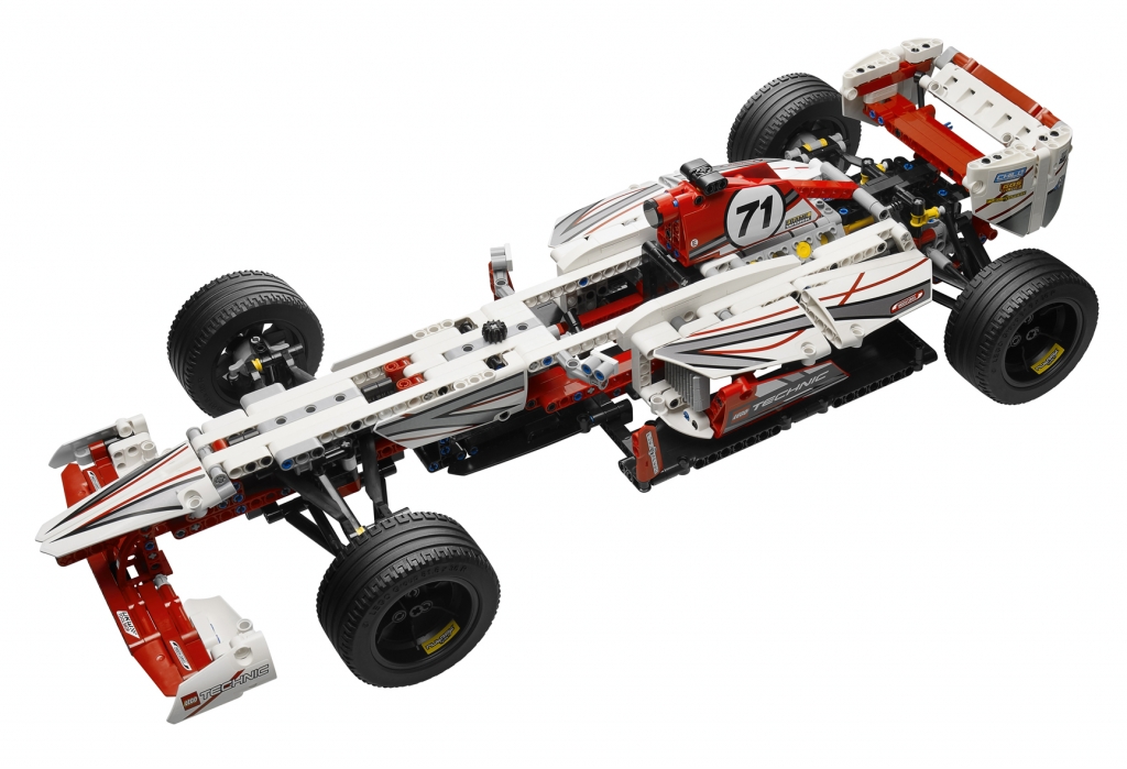 auto.de-Gewinnspiel: Spielzeug für echte Männer - zwei LEGO Technic Grand Prix Racer plus eine Renntaxifahrt für zwei Personen auf dem Nürburgring