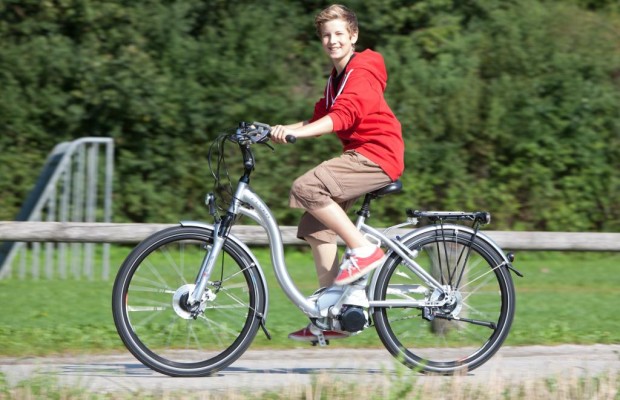 ADFC propagiert Öko-Strom fürs E-Bike