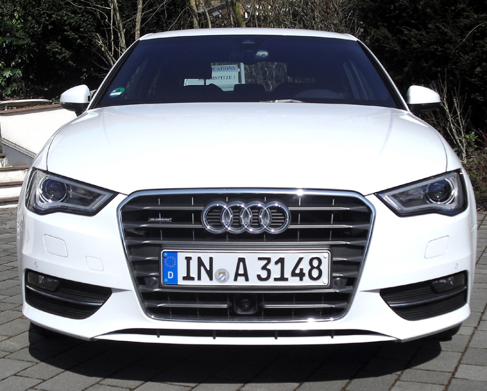 Audi A3: Blick auf die Frontpartie.