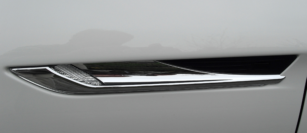 BMW 6er Gran Coupé: Blick auf die seitlichen Kiemen.
