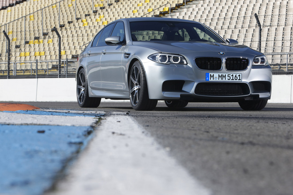 BMW M5 startet überarbeitet in den Sommer