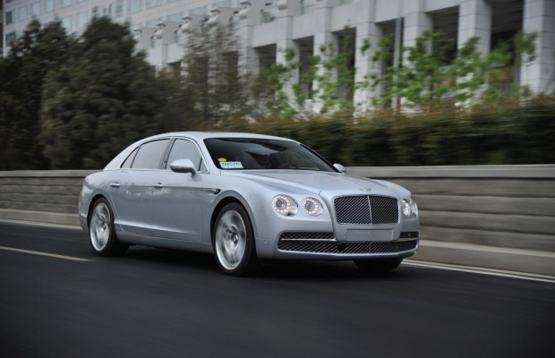 Bentley Flying Spur - Heißsporn im Maßanzug