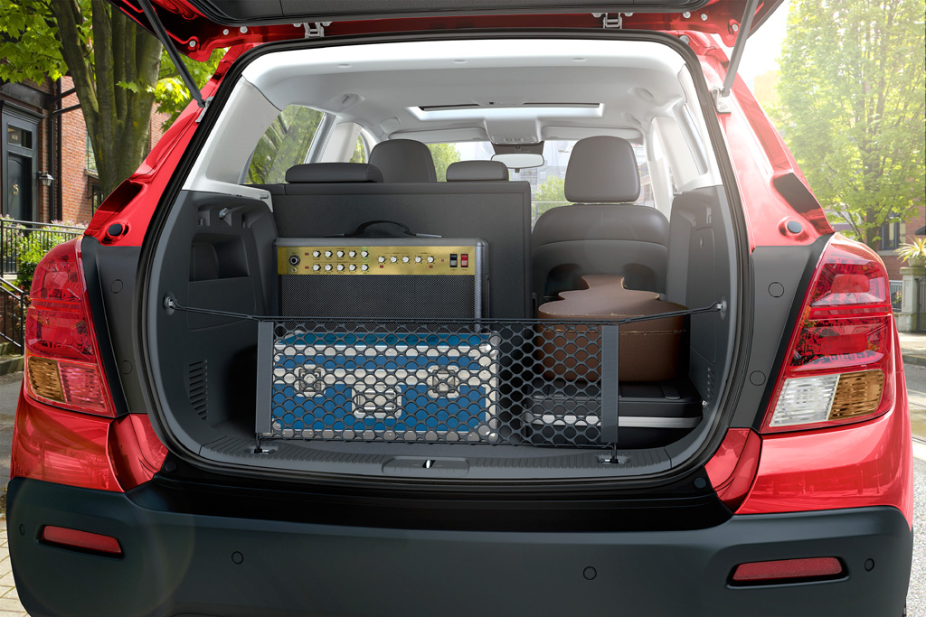 Chevrolet Trax: Ins Gepäckabteil passen 356 bis 1370 Liter hinein. 