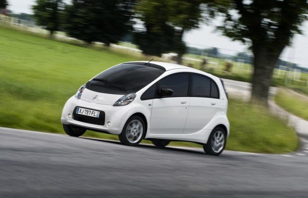 Citroen C-Zero und Peugeot Ion - Kleines Kraftplus für die E-Zwerge