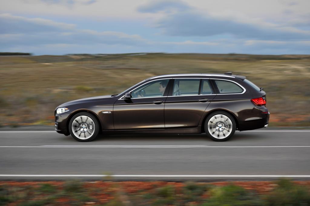 Der 5er Touring kostet ab 42.400 Euro