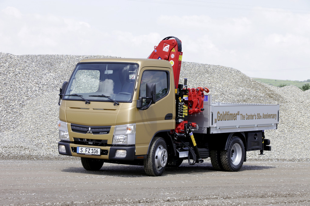 Der Fuso Canter auf der Nürnberger Messe Stone+Tec