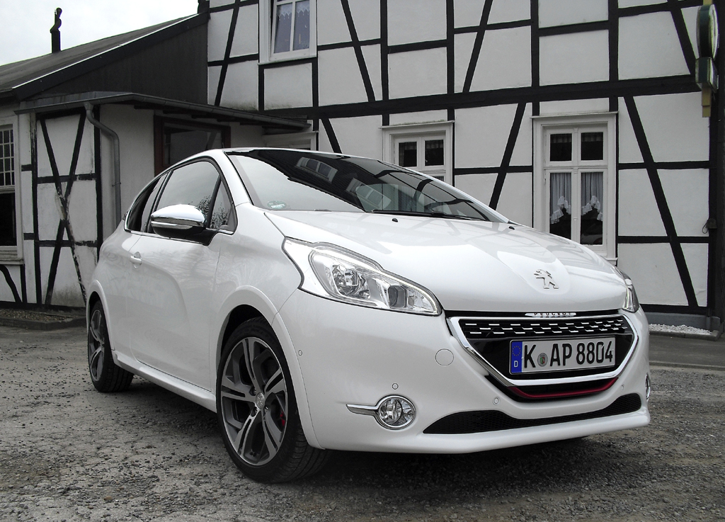 Der Peugeot 208 GTI ist das Spitzenmodell der Baureihe. 