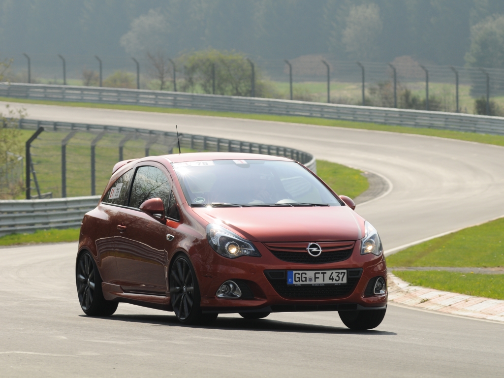 Der stärkste Astra aller Zeiten – Opel ist zurück im Motorsport