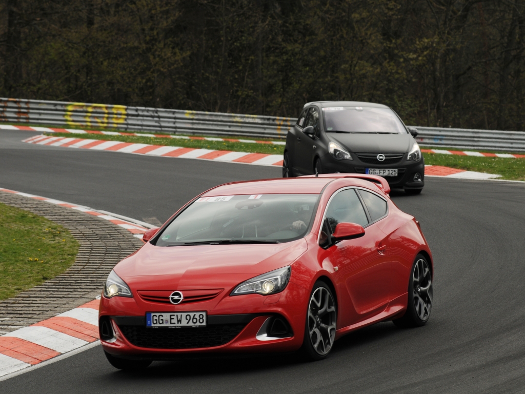 Der stärkste Astra aller Zeiten – Opel ist zurück im Motorsport