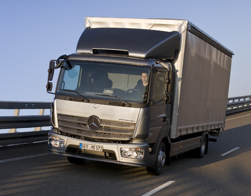 Einsatzspezifische Versicherung für Mercedes-Benz Atego