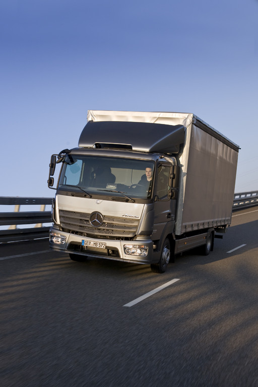Einsatzspezifische Versicherung für Mercedes-Benz Atego