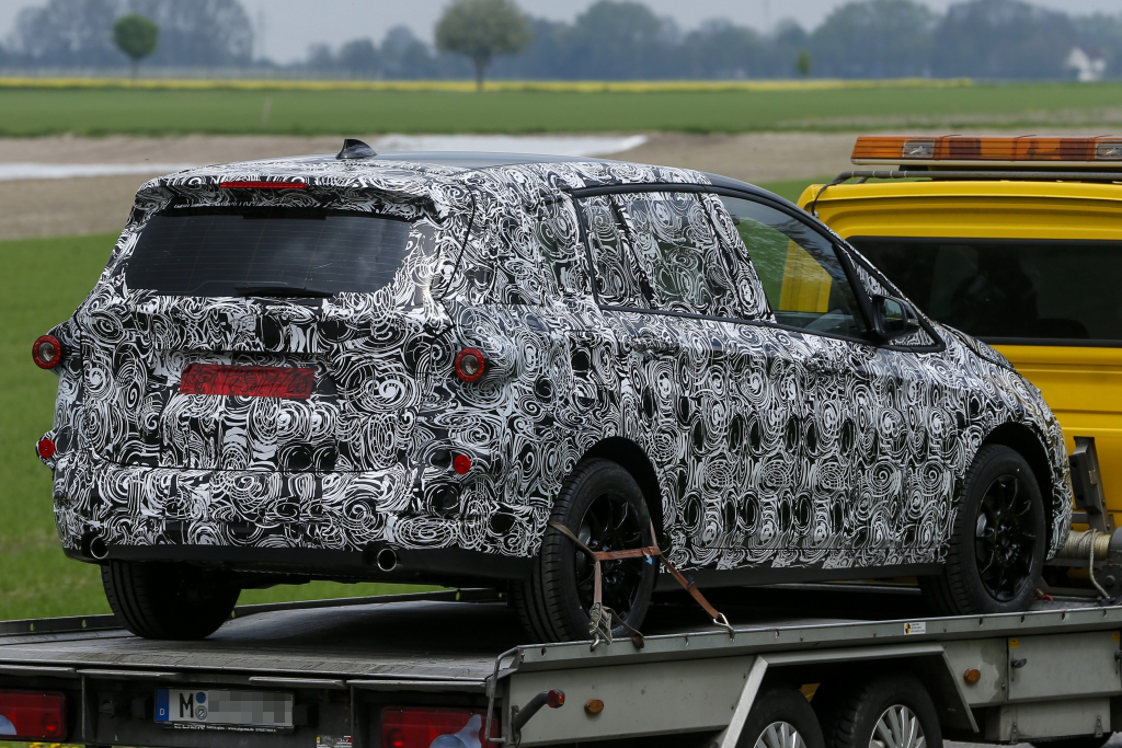 Erwischt: Erlkönig BMW Compact Activity Tourer – Vorbote großer Dinge