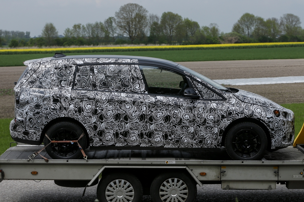 Erwischt: Erlkönig BMW Compact Activity Tourer – Vorbote großer Dinge