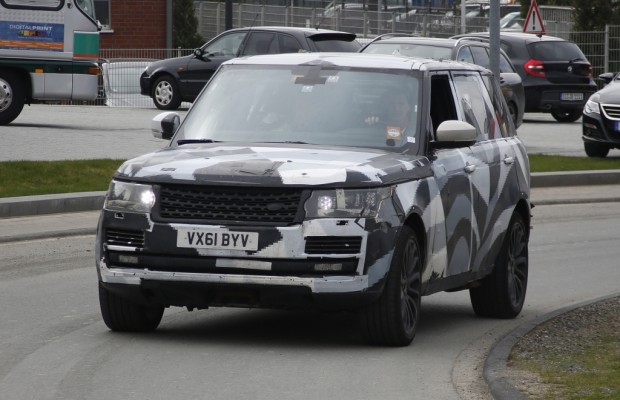 Erwischt: Erlkönig Range Rover mit langem Radstand – Size matters!