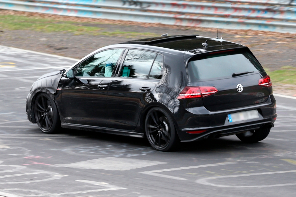 Erwischt: VW Golf VII R – Kraft hoch 7