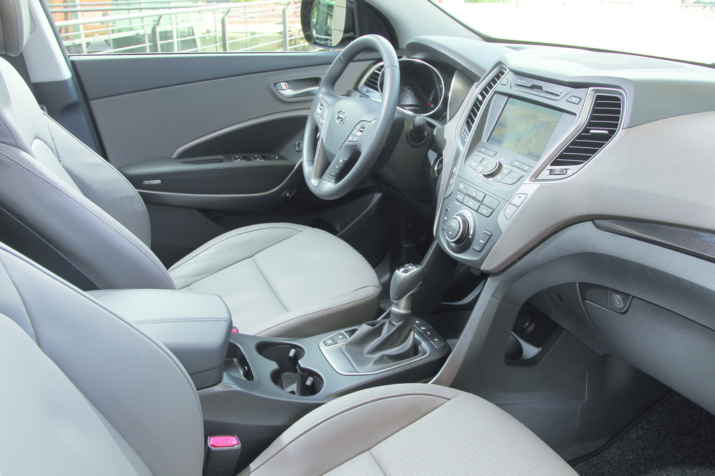 Fahrbericht Hyundai Santa Fe 2.2 CRDi AWD Premium: Langstreckenläufer