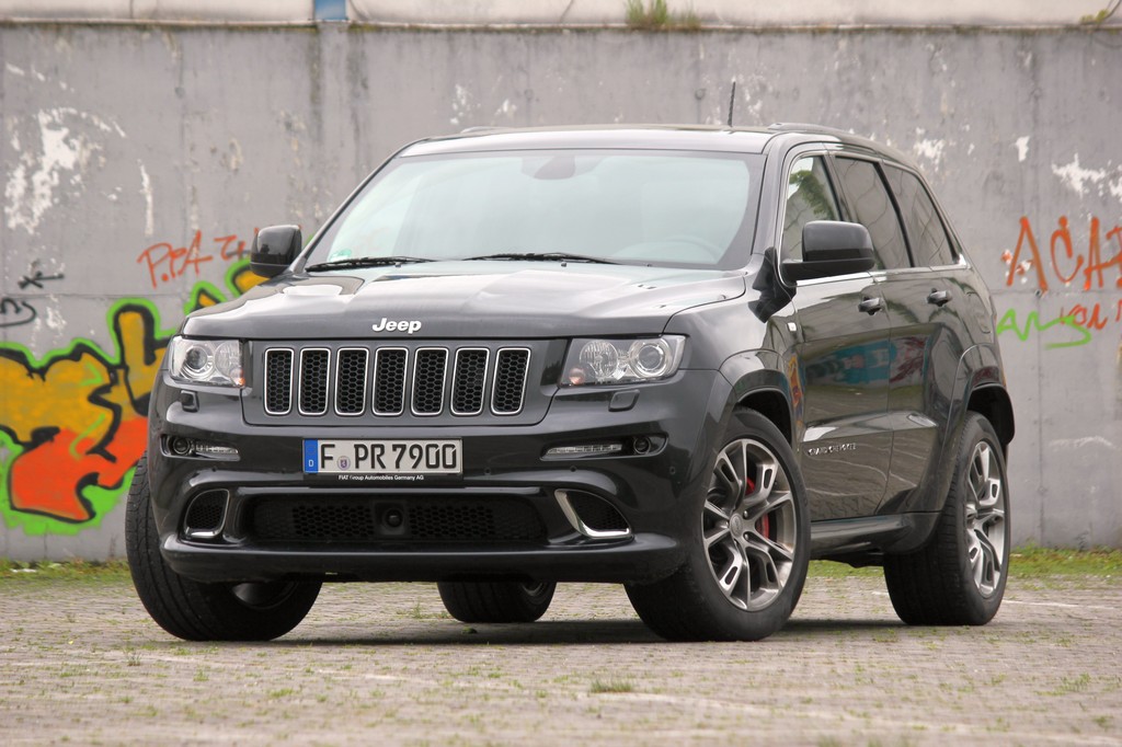 Fahrbericht Jeep Grand Cherokee SRT8: Machos Liebling