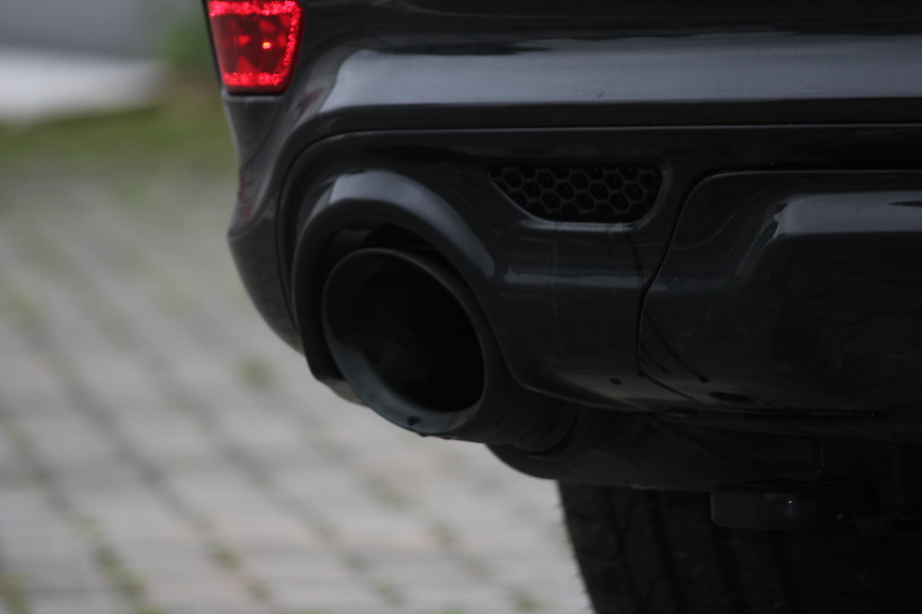 Fahrbericht Jeep Grand Cherokee SRT8: Machos Liebling